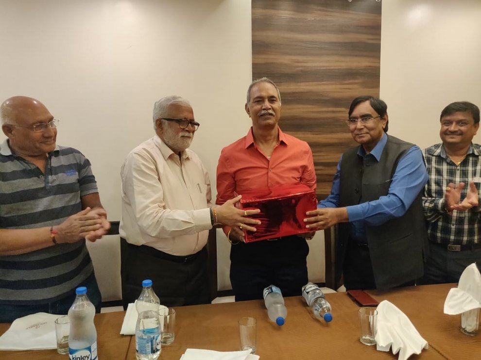 Farewell to Shri Dhiraj Desai